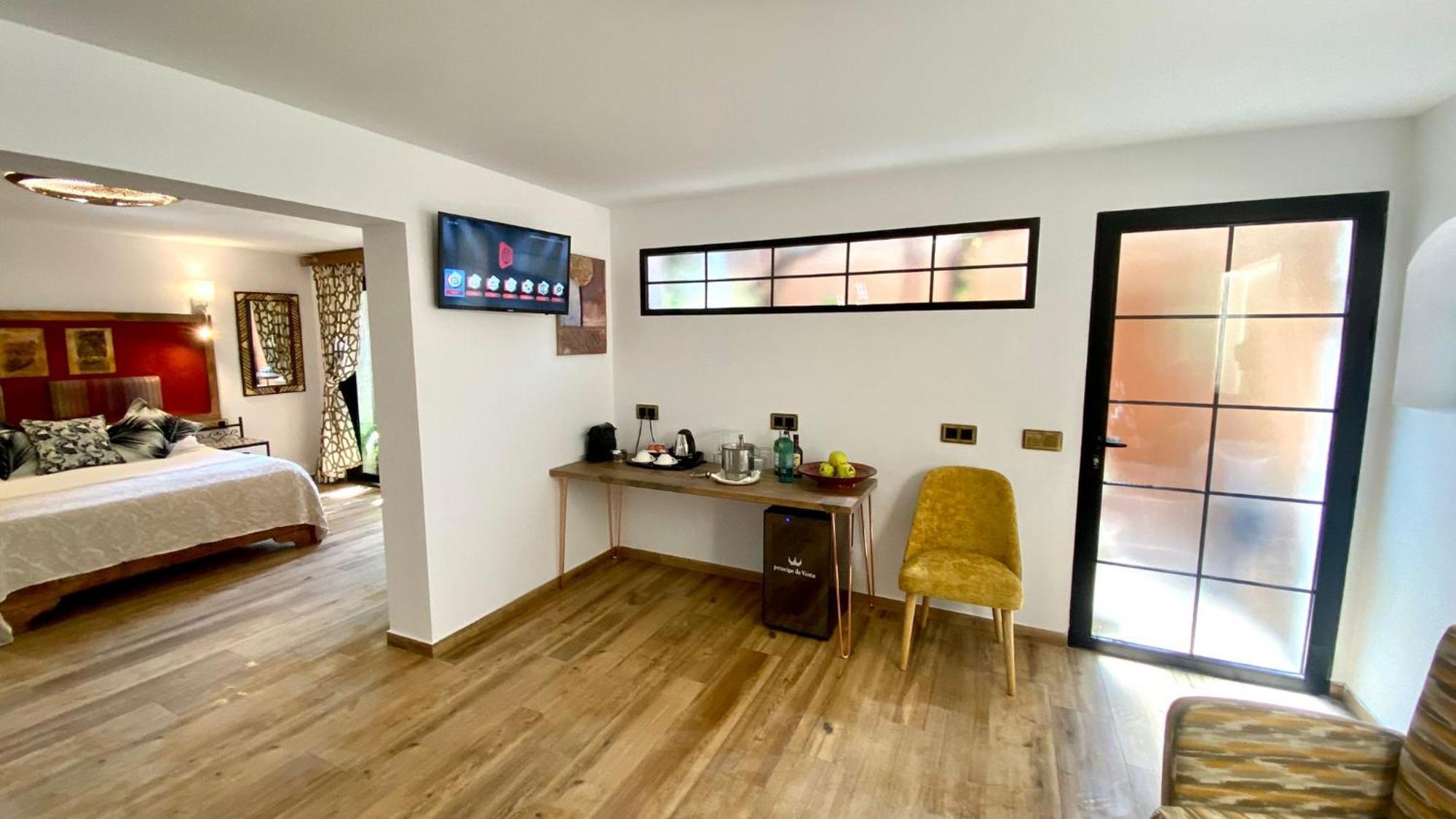 Boutique Hotel Las Islas (Adults Only) 푸엔히롤라 외부 사진